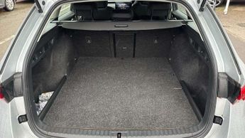 Skoda Octavia Estate 1.4 TSI iV SE Technology DSG 5dr