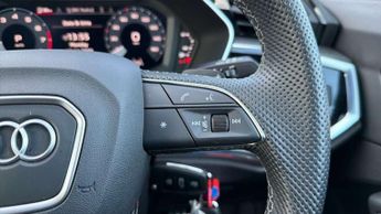 Audi Q3 35 TFSI Black Edition 5dr S Tronic [20" Alloy]