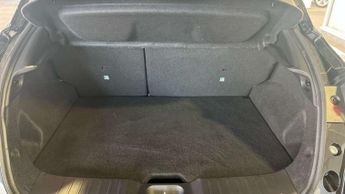 Nissan Juke 1.0 DiG-T N-Connecta 5dr DCT