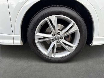 Audi Q3 35 TFSI S Line 5dr S Tronic