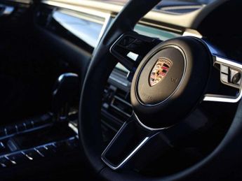 Porsche Macan 5dr PDK