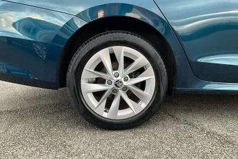 Skoda Octavia Estate 1.4 TSI iV SE L DSG 5dr