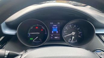 Toyota C-HR 1.8 Hybrid Design 5dr CVT