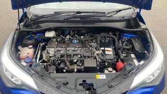 Toyota C-HR 1.8 Hybrid Design 5dr CVT