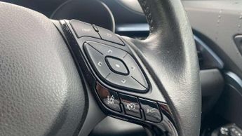 Toyota C-HR 1.8 Hybrid Design 5dr CVT