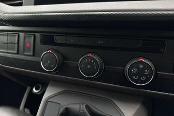 Volkswagen Transporter 2.0 TDI 150 Highline Van DSG