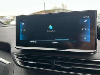 Peugeot 3008 1.2 Hybrid 136 Allure Premium+ 5dr e-DSC6