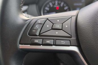 Nissan Qashqai 1.3 DiG-T 160 N-Connecta 5dr DCT