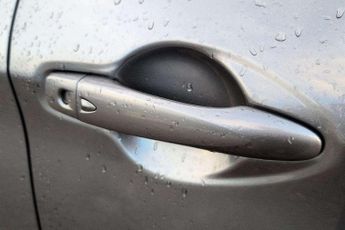 Nissan Qashqai 1.3 DiG-T 160 N-Connecta 5dr DCT