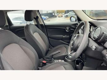 MINI Hatchback 5dr 1.5 Cooper II 5dr Auto