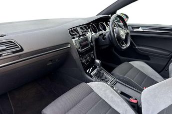 Volkswagen Golf R 2.0 TSI R 5dr DSG