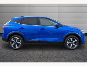 Nissan Qashqai 1.3 DiG-T MH 158 N-Connecta 5dr Xtronic
