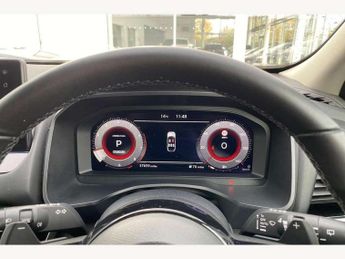 Nissan Qashqai 1.3 DiG-T MH 158 N-Connecta 5dr Xtronic