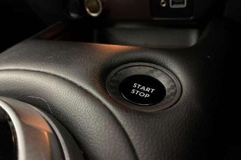 Nissan Juke 1.6 Hybrid Tekna 5dr Auto