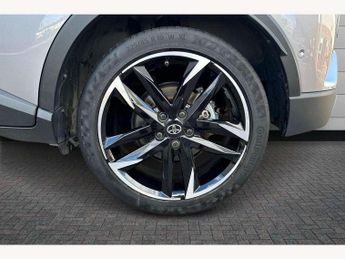 Toyota C-HR 1.8 Hybrid GR Sport 5dr CVT