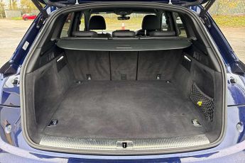 Audi Q5 50 TFSI e Quattro S Line 5dr S Tronic