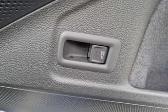 Skoda Superb 2.0 TSI Laurin + Klement 4X4 5dr DSG