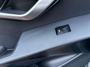 Kia Niro 1.6 GDi Hybrid 2 5dr DCT