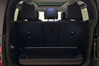 Land Rover Defender 3.0 D250 HSE 90 3dr Auto