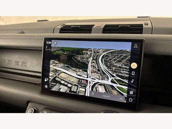 Land Rover Defender 2.0 P400e X-Dynamic HSE 110 5dr Auto