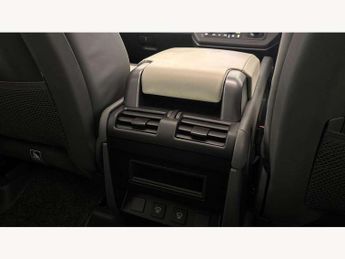 Land Rover Defender 2.0 P400e X-Dynamic HSE 110 5dr Auto