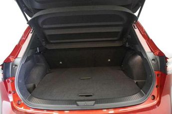 Nissan Qashqai 1.3 DiG-T MH 158 N-Connecta 5dr Xtronic