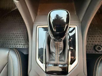 Subaru XV 2.0i e-Boxer SE Premium 5dr Lineartronic