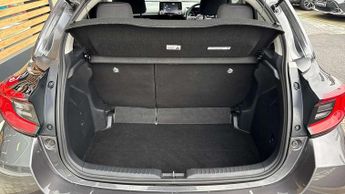 Toyota Yaris 1.5 Hybrid Design 5dr CVT