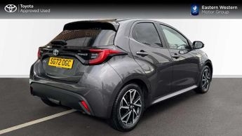 Toyota Yaris 1.5 Hybrid Design 5dr CVT