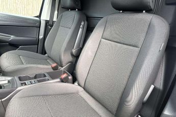 Volkswagen Caddy Maxi 1.5 eHybrid 150 Commerce Pro Van DSG [Tech]