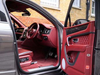 Bentley Flying Spur 6.0 W12 4dr Auto