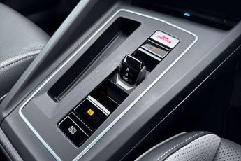 Volkswagen Golf GTE 1.4 TSI GTE 5dr DSG