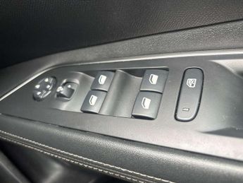 Peugeot 3008 1.2 PureTech Allure 5dr EAT8