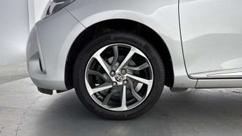 Toyota Yaris 1.5 Hybrid Excel 5dr CVT
