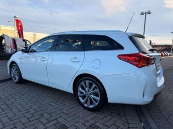 Toyota Auris Touring Sport 1.8 VVTi Hybrid Excel 5dr CVT Auto [Nav]