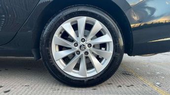 Skoda Superb Estate 1.5 TSI e-TEC SE Technology 5dr DSG