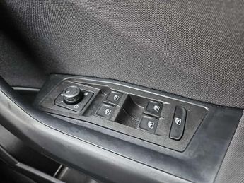 Volkswagen T-Roc 1.5 TSI Life 5dr DSG