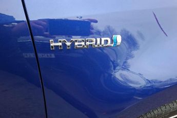 Toyota Yaris 1.5 Hybrid Dynamic 5dr CVT