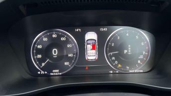 Volvo XC40 1.5 T3 [163] R DESIGN 5dr Geartronic