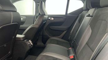 Volvo XC40 1.5 T3 [163] R DESIGN 5dr Geartronic
