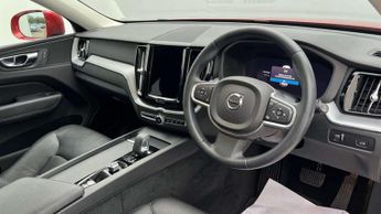 Volvo XC60 2.0 B5P Momentum 5dr Geartronic