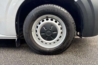 Volkswagen Transporter 2.0 TDI 150 Commerce Plus Van Auto