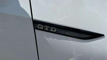 Volkswagen Golf 2.0 TDI 200 GTD 5dr DSG