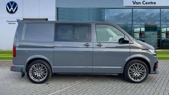 Volkswagen Transporter 2.0 BiTDI 199 Highline Kombi Van 4MOTION DSG