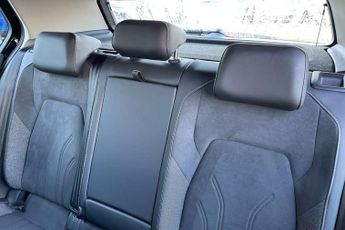 Volkswagen Golf 1.5 TSI 204 Style eHybrid 5dr DSG