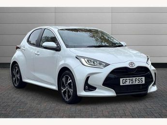 Toyota Yaris 1.5 Hybrid Design 5dr CVT
