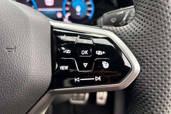 Volkswagen Golf 2.0 TDI 200 GTD 5dr DSG