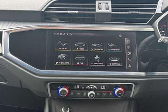 Audi Q3 35 TFSI Black Edition 5dr S Tronic [20" Alloy]