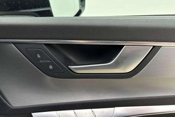 Audi A6 Avant 40 TFSI S Line 5dr S Tronic [Tech Pack]