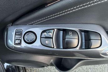 Nissan Juke 1.6 Hybrid Tekna 5dr Auto